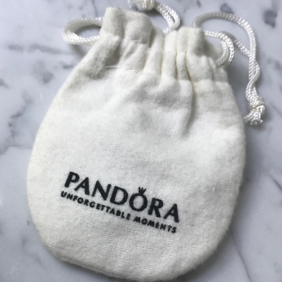 Discontinued authentic PANDORA Winter Wisp charm - Picture 3 of 3